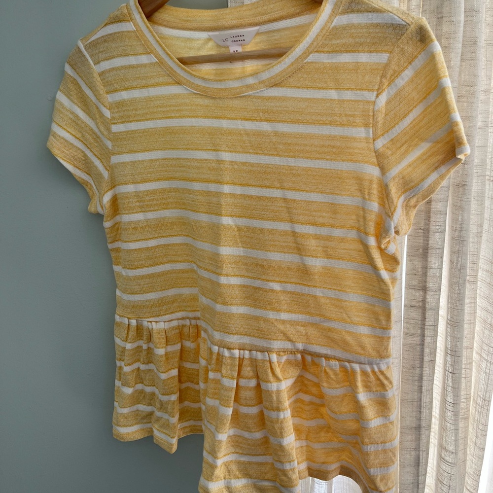 ♥️4/$30 Peplum tee